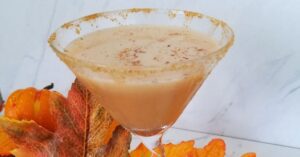 Read more about the article Pumpkin Pie Martini for Dessert