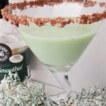 Read more about the article Hint O’ Mint Martini