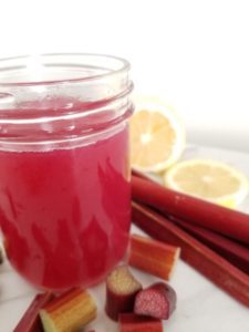 Read more about the article How to make Rhubarb Simple Syrup